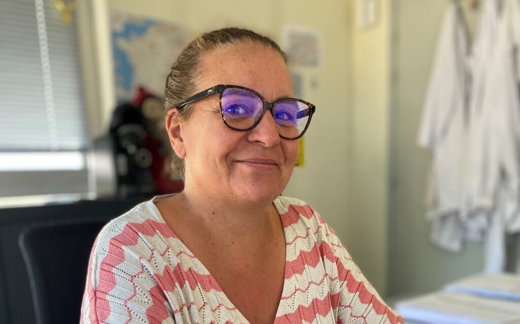 Carole - chargée expéditions